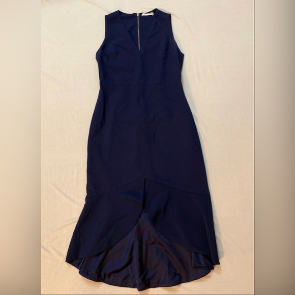 Alice + Olivia Dresses & Skirts - Alice and Olivia Navy Blakesley Split front Sleeveless Dress, Size 10